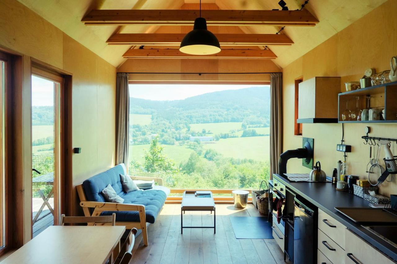 Tri Domky - Tiny Houses Depoltice Luaran gambar