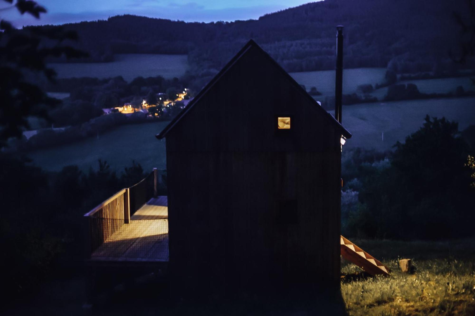 Tri Domky - Tiny Houses Depoltice Luaran gambar